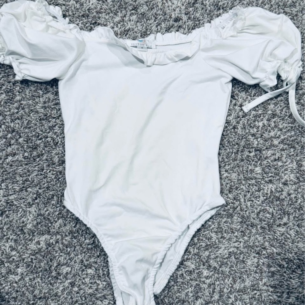 Elegant White Ruffled Kids Bodysuit